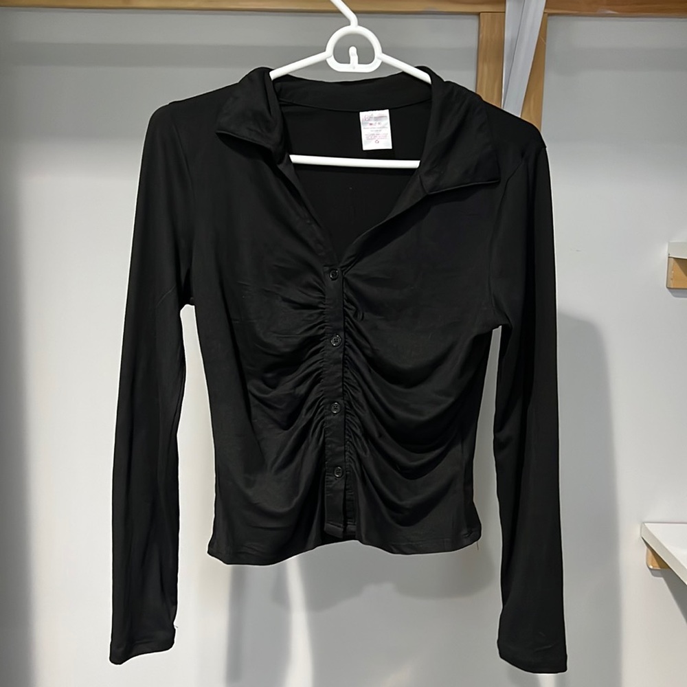 No Boundaries Long Sleeve Fitted Top | Size Medium |